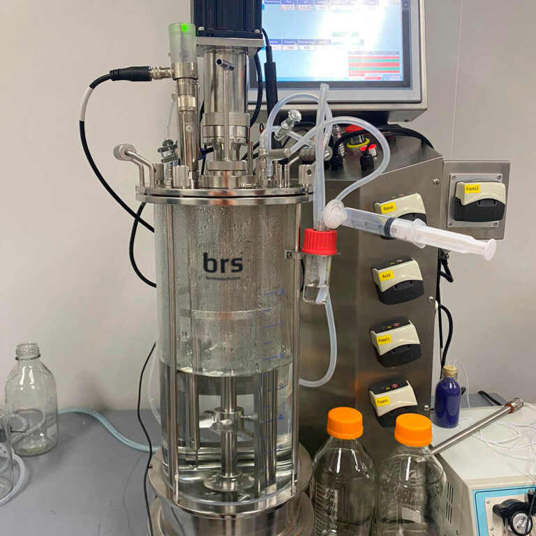 Laboratory bioreactor 10L with an optical density sensor