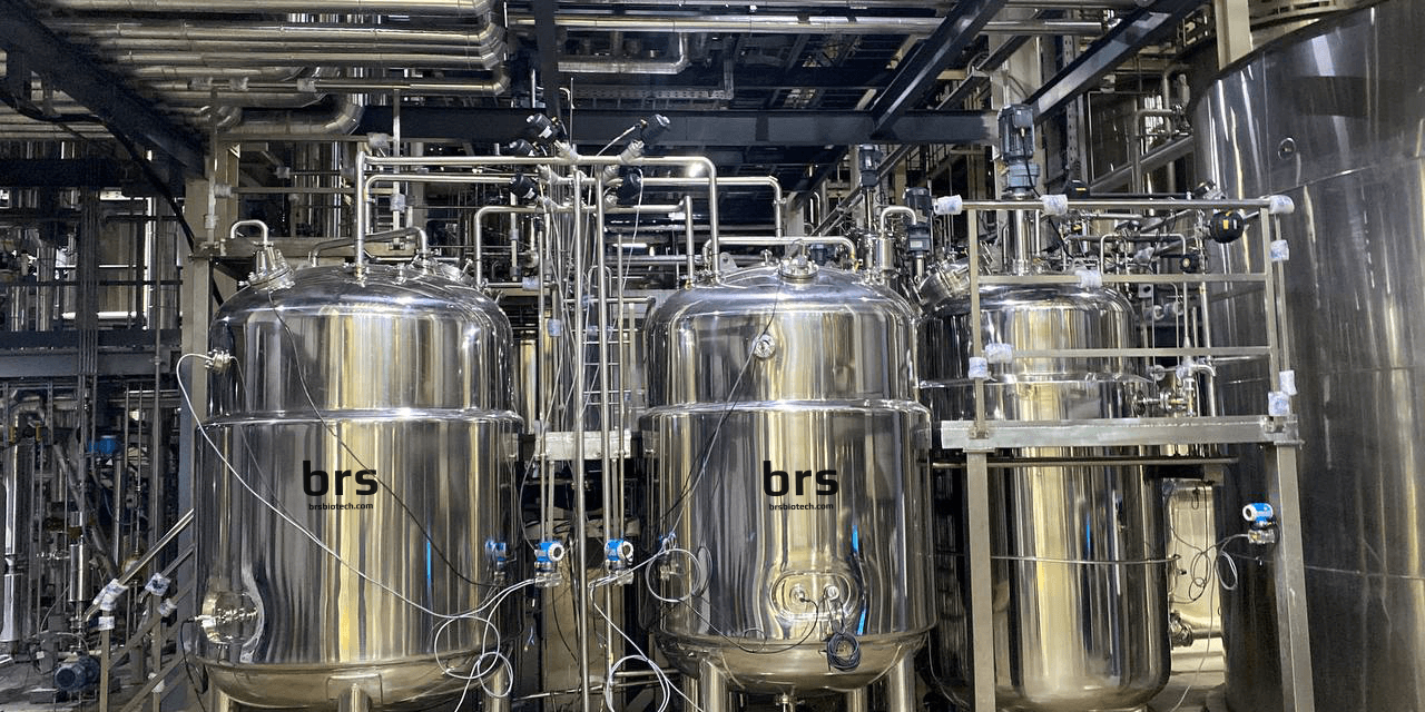 Die Produktionslinie für die mikrobiologische Synthese von Aminosäuren